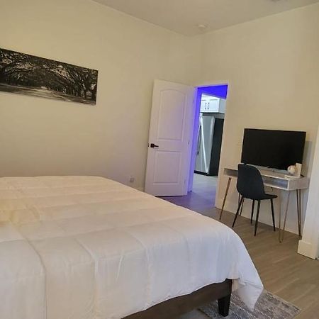 City Serenity-2Br Home Away From Home. 6 Min From Atl Airport Atlanta Bagian luar foto
