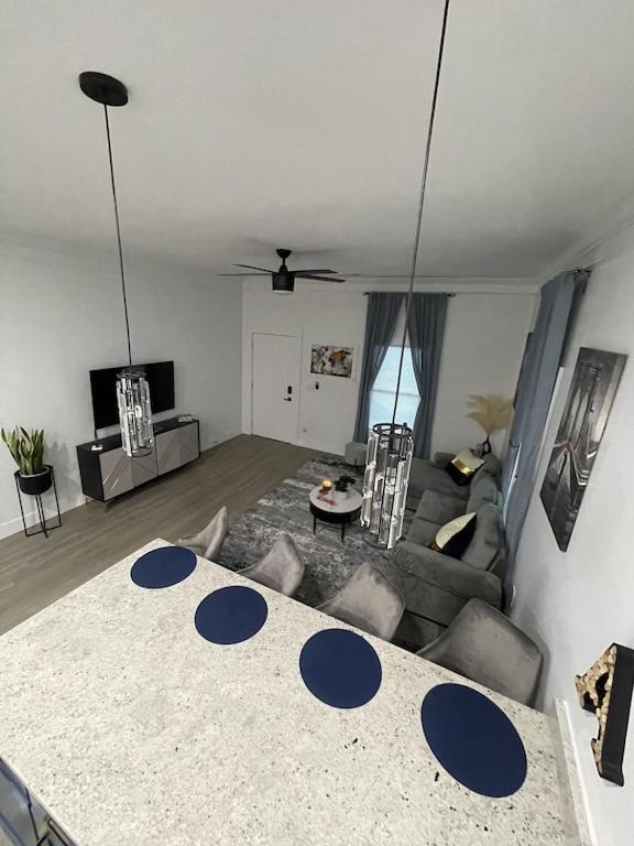 City Serenity-2Br Home Away From Home. 6 Min From Atl Airport Atlanta Bagian luar foto