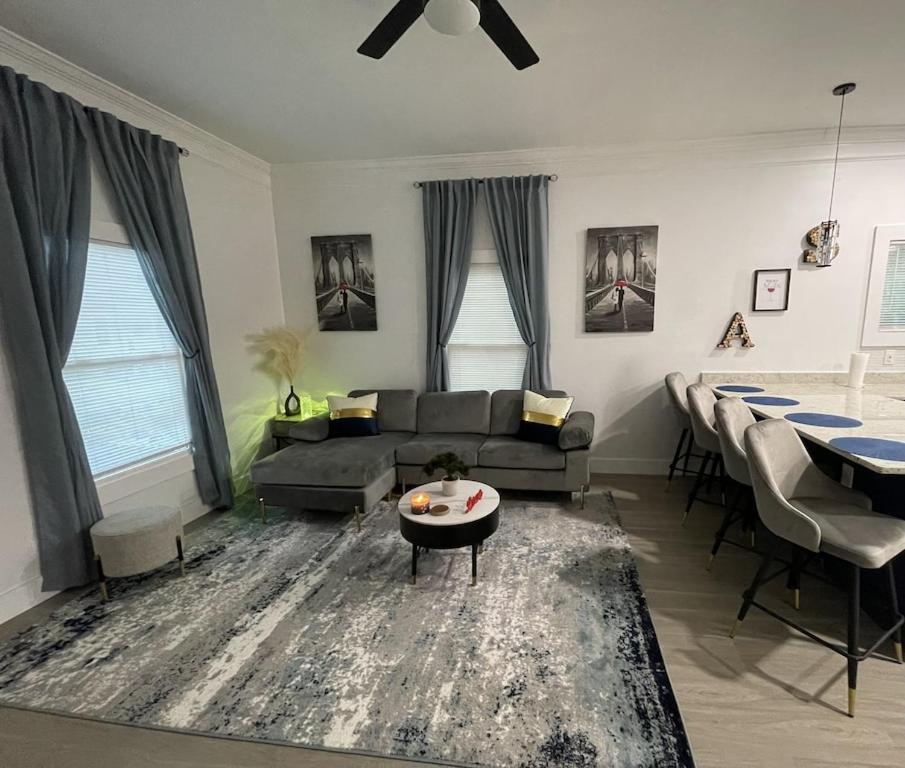 City Serenity-2Br Home Away From Home. 6 Min From Atl Airport Atlanta Bagian luar foto